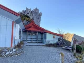 大剣神社・御塔石