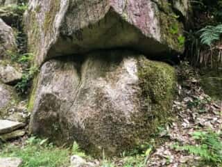 熊野神社遺跡の巨石