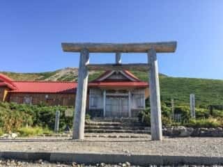 霊峰白山 奥宮祈祷殿・参籠殿