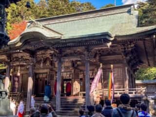 黄金山神社　拝殿