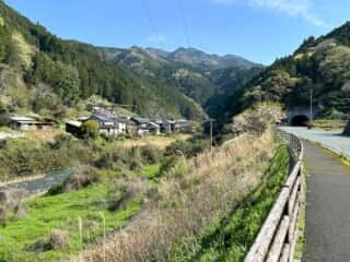 伊代大洲駅〜四国八十八ヶ所霊場 第44番札所 大寶寺