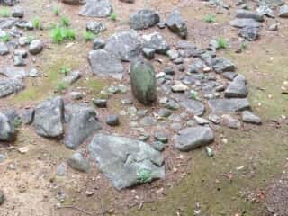 西崎山環状列石（ストーンサークル）