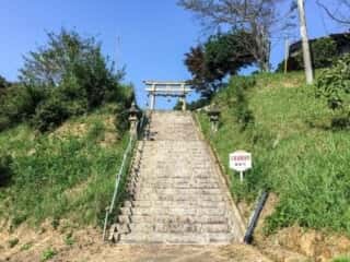三劔神社　参道
