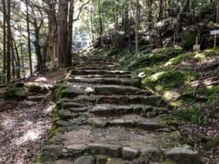 神倉神社　参道の石段