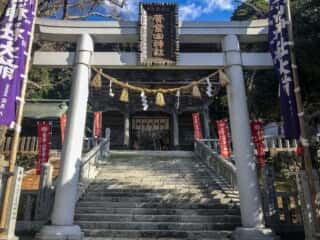 黄金山神社　参道