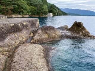 御座石　秋田県仙北市