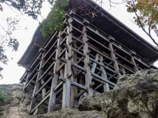 三徳山　文殊堂