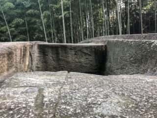 益田岩船　上部