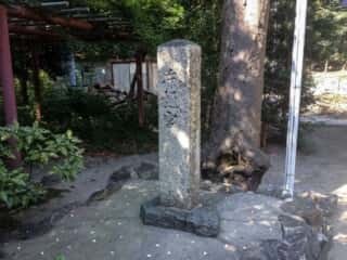 加良比乃神社 (阿佐加乃藤方樋宮比定地)