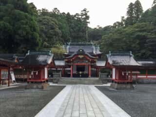 霧島神宮　拝殿