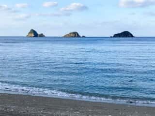 奄美大島 西古見三連立神