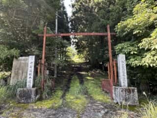 劒山本宮劒神社