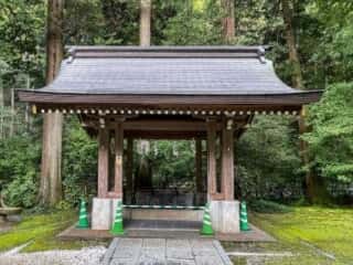金鑚神社 手水舎