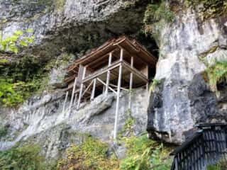 三徳山　投入堂