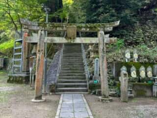 四国八十八ヶ所霊場 第64番札所 前神寺