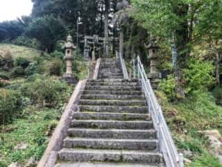 早池峰神社　参道の階段