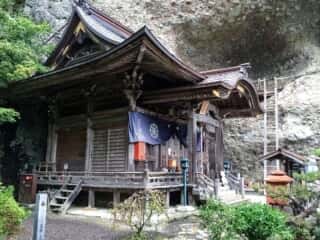 大師堂・岩屋寺