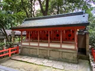 八坂神社　五社