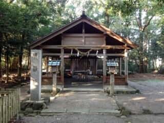 磯神社　拝殿　(伊蘇宮比定地)