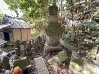 四国八十八ヶ所霊場 第71番札所 弥谷寺