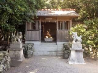 竹佐々夫江神社 拝殿 (佐佐牟江宮比定地)
