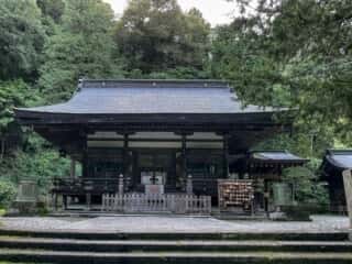 金鑚神社 拝殿