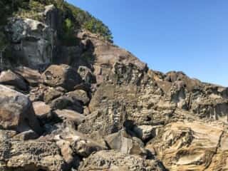 海岸の岩場