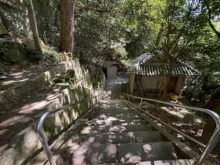 四国八十八ヶ所霊場 第71番札所 弥谷寺