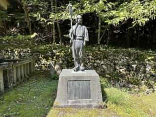 劒山本宮劒神社