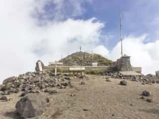 高千穂峯山頂 天の逆鉾
