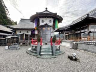 四国八十八ヶ所霊場 第37番札所 岩本寺