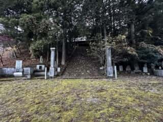 劒山本宮劒神社