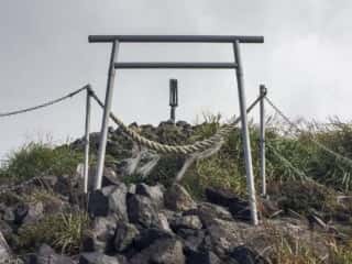高千穂峯山頂 天の逆鉾