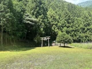 劔山本宮槇渕神社