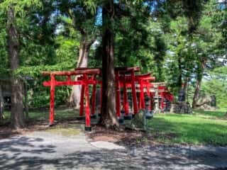 大石神社　参道の鳥居