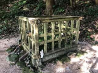 岩立神社