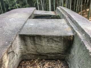 益田岩船　上部