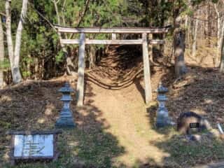 室根神社参道