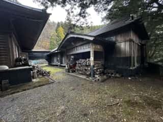 劒山本宮劒神社