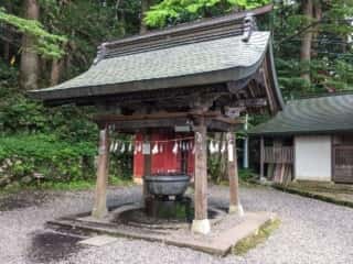 戸隠神社中社　手水舎