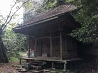 大師堂・岩屋寺