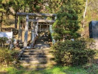 室根山　室根神社鳥居と参道