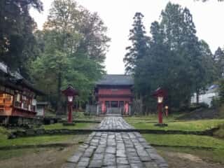 岩木山神社　楼門