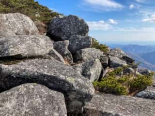 五葉山　黒岩の巨石群