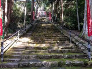 與喜天満神社　参道　 (伊豆加志本宮比定地)