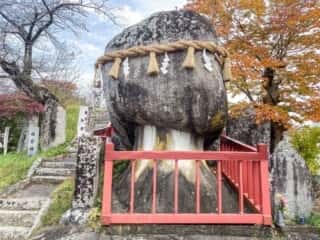 夫婦石