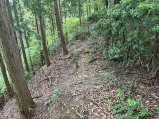 友内山