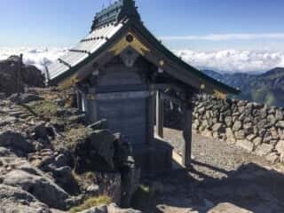 白山頂上 白山比咩神社奥宮