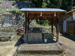 末刀岩上神社 手水舎