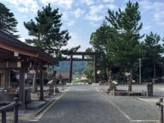物部神社　参道